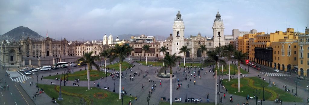 Plaza des Armas